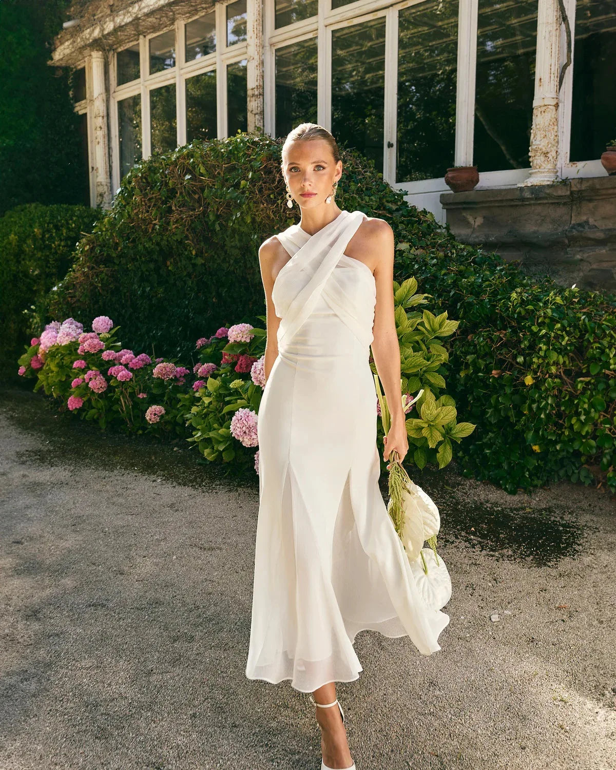 🍒Strapless chiffon rok soliede kleur mode lint bykomstigheid moulose uitrusting met serp om die nek slim pasvorm heup en swaai vir somer hoë middellyf geplooide rok geleentheid maxi partytjie klere Kry Hierdie Hang Over Handed Over