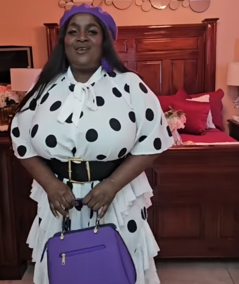 🍒Dress with polka dots simple pleats and ruffled edges summer outfit looks long loose fit smart primted casual wear loose Fit clothing and Slimming Effect  party occasion clothing Lucky You Spotted this Spot