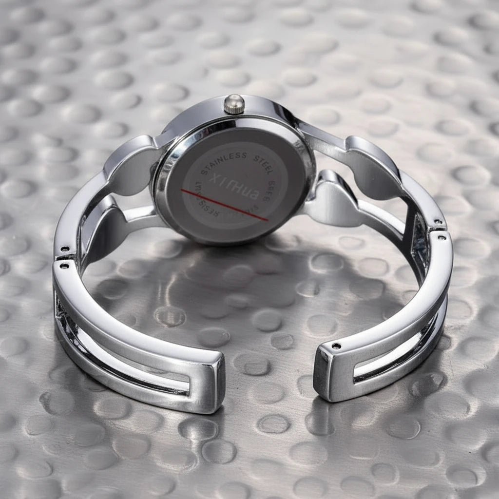 🍒Womens heart watch Design quartz fashion bangle silver classic crystal Stainless Steel colour face wristwatch smart casual jewellery   Watch This Bang For Your Buck