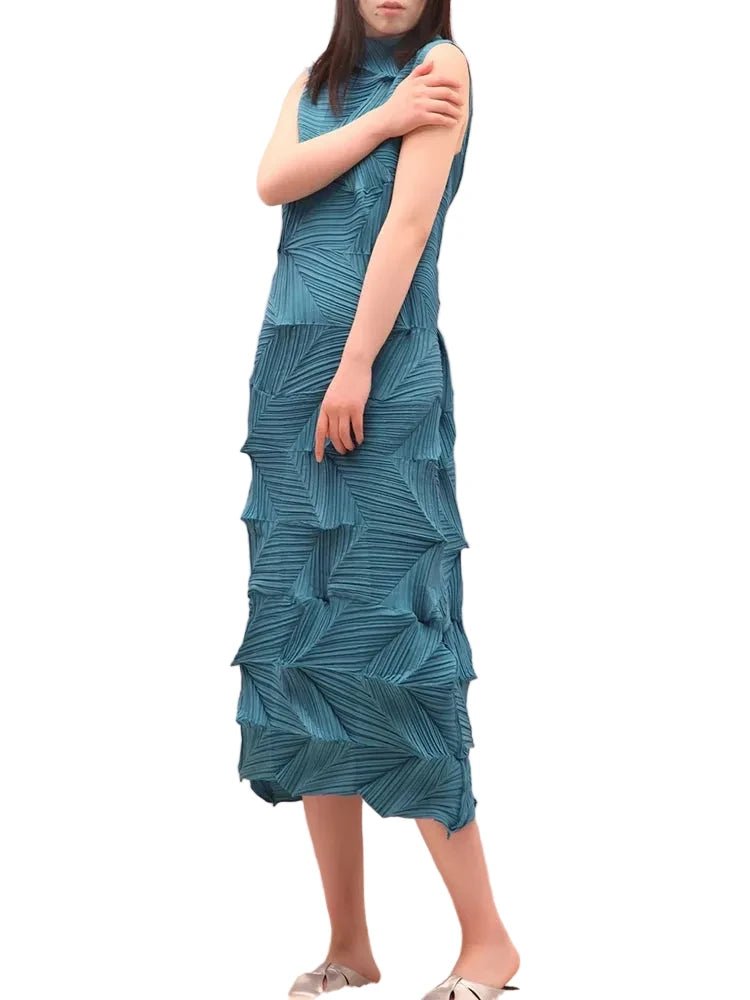 🍒Sleeveless pleated dress for women turtleneck outfit single colour solid fashion smart casual women party wear occasion clothing style 3D fold designer dresses Fashion A Fold