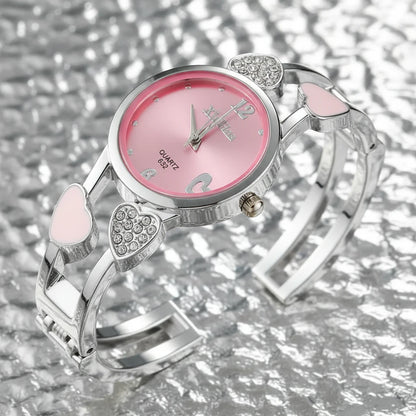 🍒Womens heart watch Design quartz fashion bangle silver classic crystal Stainless Steel colour face wristwatch smart casual jewellery   Watch This Bang For Your Buck