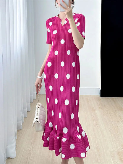 🍒女士连衣裙晚装夏季女士服装圆点V领高端宽松百褶裙勿迟疑，赶快行动起来吧！