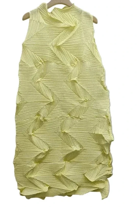 🍒Sleeveless pleated dress for women turtleneck outfit single colour solid fashion smart casual women party wear occasion clothing style 3D fold designer dresses Fashion A Fold