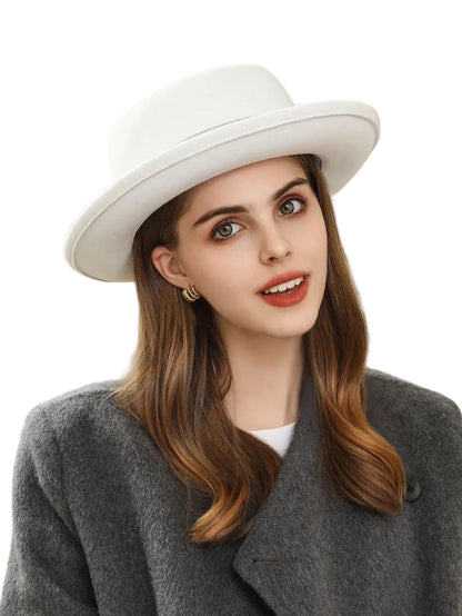 🍒Vroue se herfs- en winterhoed wolvilt fedora met syboog klassieke Italiaanse stylhoed opgerolde rand plat top mode hoofbedekking  FED op met DORA wat jou HOEDE steel kry hierdie en kruip weg in jou koel kas
