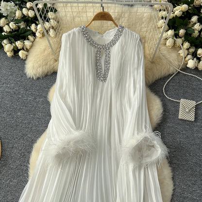 🍒Pleated long dress for women white maxi outfit wedding guest wear diamond and feather detail long sleeve elegant party occasion wear long sleeve club wear Look Diamond In Pleats