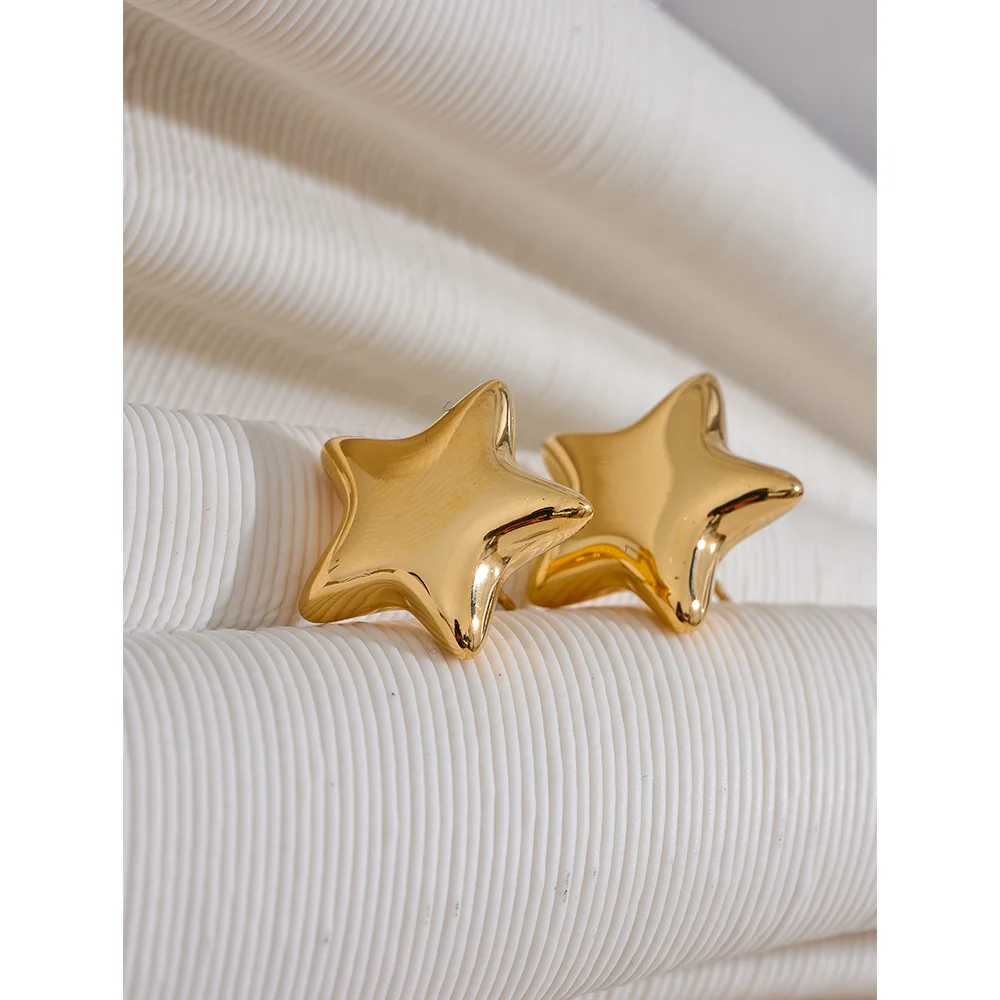 🍒Stainless steel star stud earrings cute stud earrings smooth 18K gold plated rust proof jewellery trendy accessories for women Gift Get This Steel Its A Star