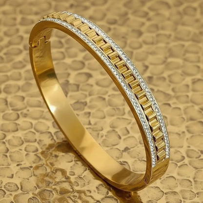🍒Irregular geometric wave stainless steel bracelet with rhinestones exquisite gold colour cuff bangle smart casual Jewellery accessories Gifts Glitz Up Your Hand With A Band
