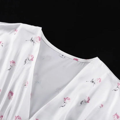 🍒Wit blomme satyn maxi rok vir vroue gemaklik of geleentheid trougas strandvakansie uitrusting blomme gedrukte V-nek rok vroue mode skraal pasmiddellyf kort vlindermou lang somerdrag met kort moue hoë middellyf oulike gemaklike geleentheid