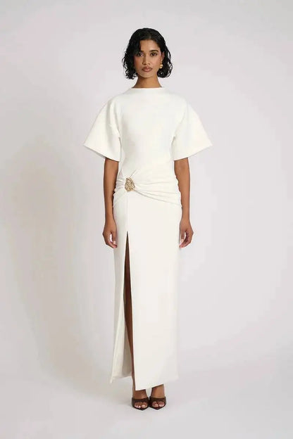 🍒Short sleeve maxi dress  ruched outfit brown women side split occasion dress with belt metal fashion o-neck club party wear occasion white long dresses Paint The Town Red In Brown