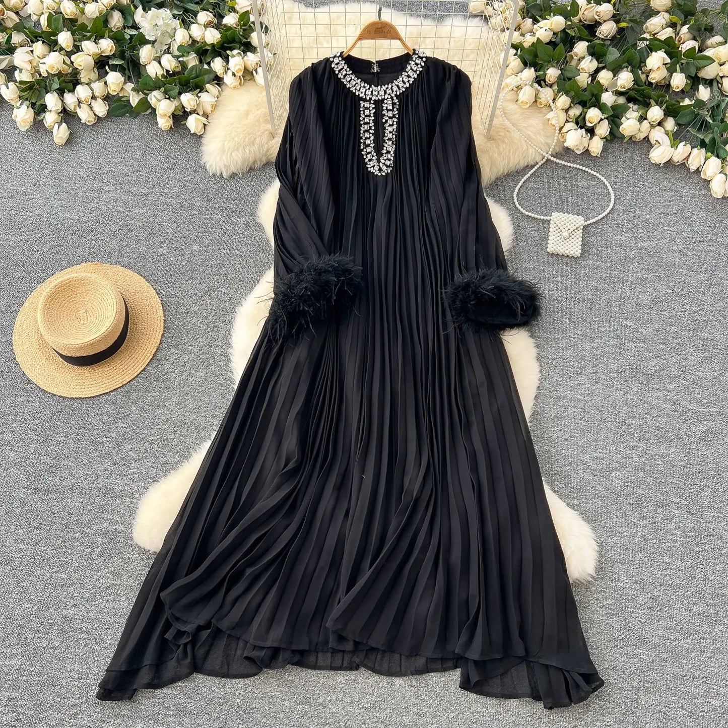 🍒Pleated long dress for women white maxi outfit wedding guest wear diamond and feather detail long sleeve elegant party occasion wear long sleeve club wear Look Diamond In Pleats