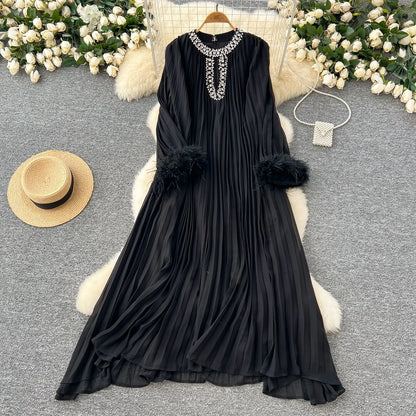 🍒Pleated long dress for women white maxi outfit wedding guest wear diamond and feather detail long sleeve elegant party occasion wear long sleeve club wear Look Diamond In Pleats