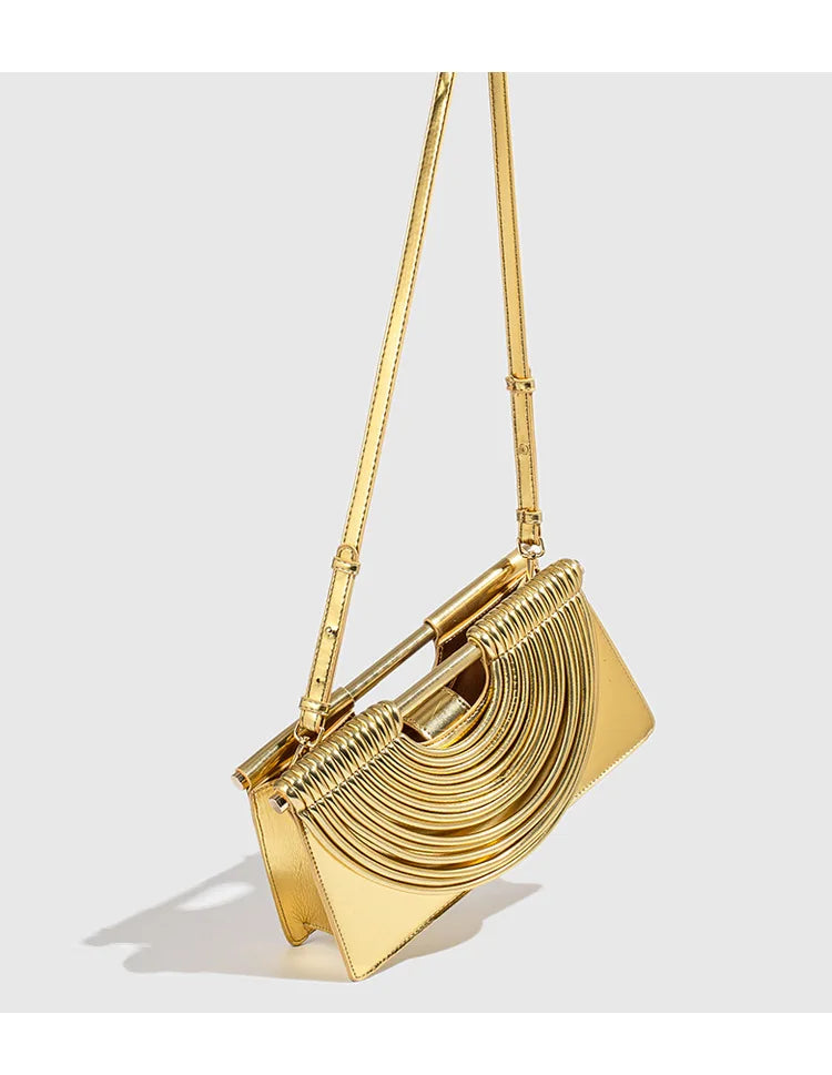 🍒Handwoven style Women's gold crossbody bag clutch handle occasion handbags smart casual strands pu material soft Texture triangle shape shoulder bag Strands Of Style