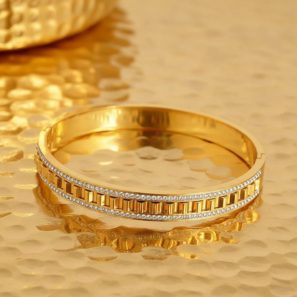 🍒Irregular geometric wave stainless steel bracelet with rhinestones exquisite gold colour cuff bangle smart casual Jewellery accessories Gifts Glitz Up Your Hand With A Band