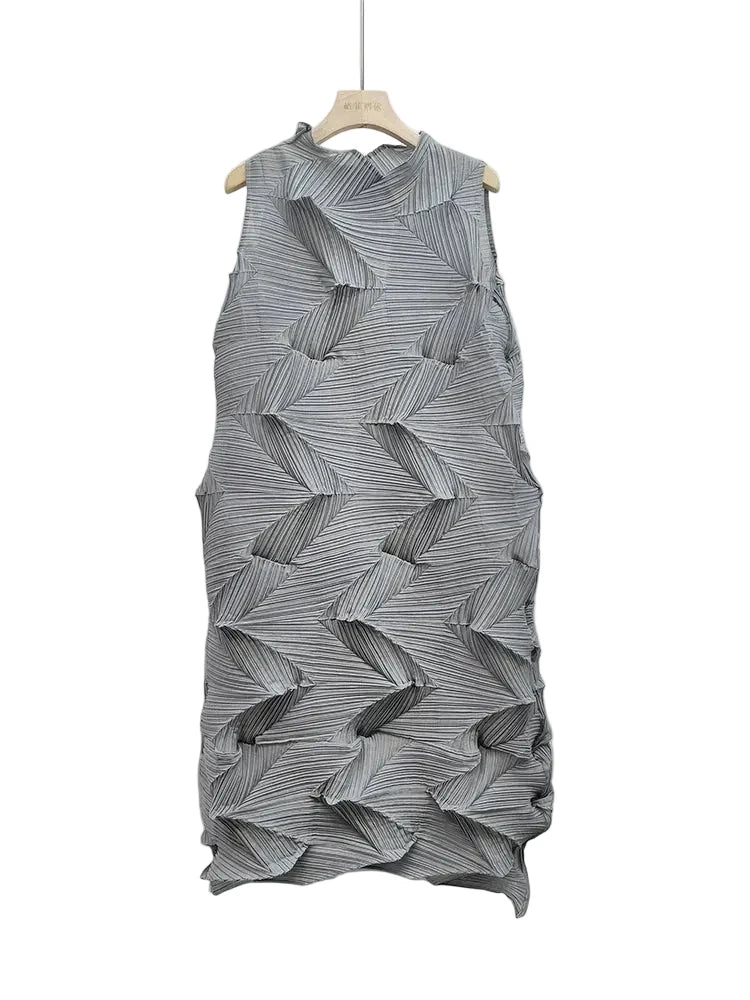🍒Sleeveless pleated dress for women turtleneck outfit single colour solid fashion smart casual women party wear occasion clothing style 3D fold designer dresses Fashion A Fold
