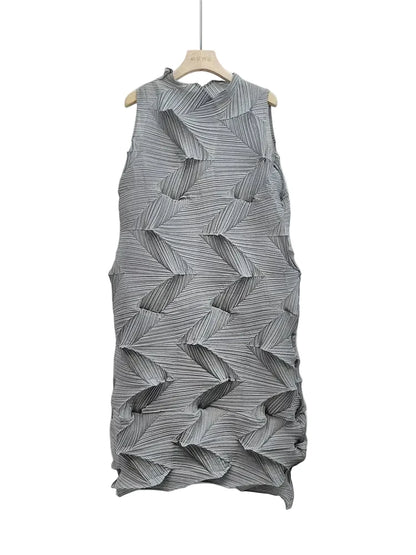 🍒Sleeveless pleated dress for women turtleneck outfit single colour solid fashion smart casual women party wear occasion clothing style 3D fold designer dresses Fashion A Fold