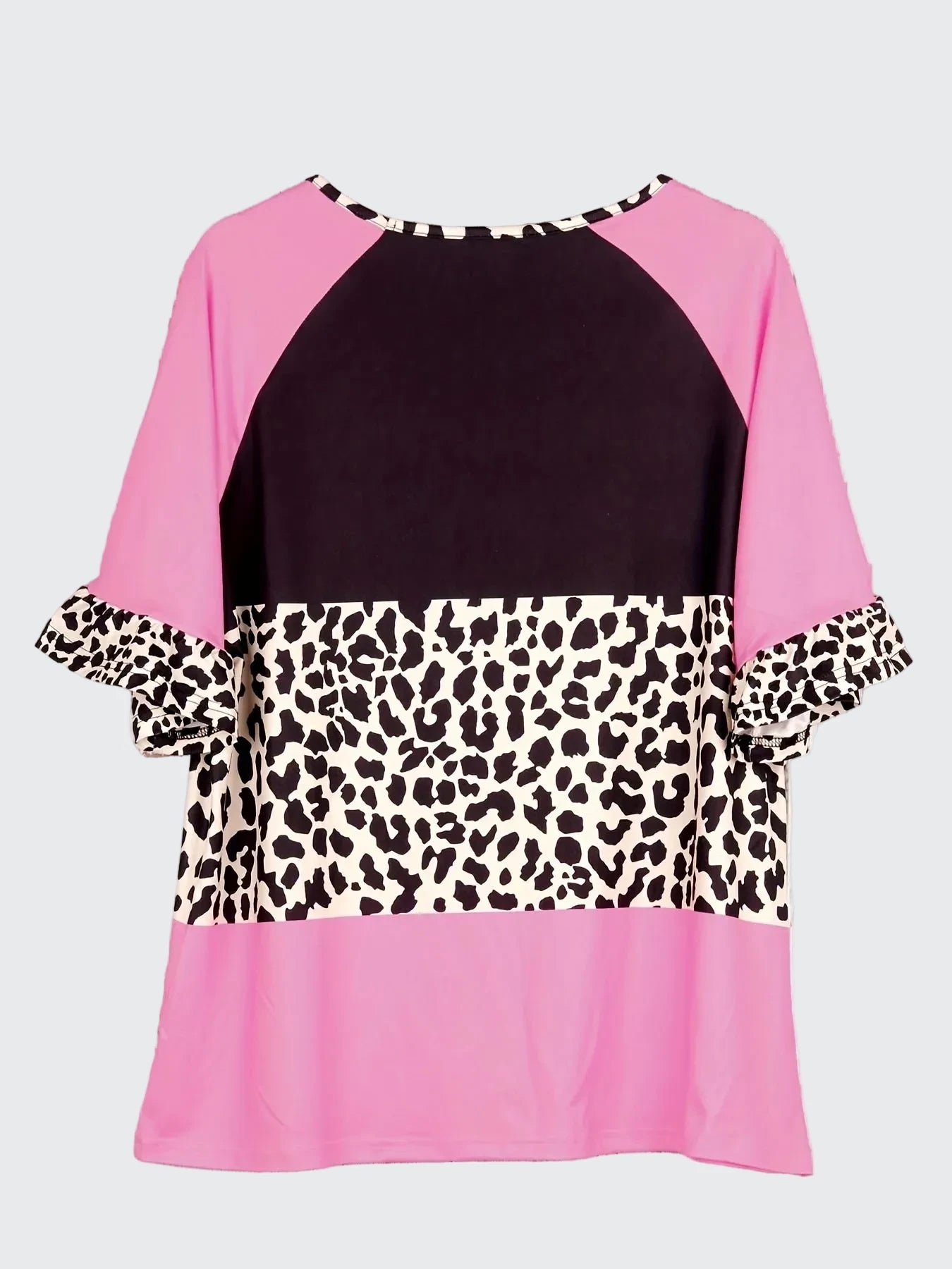🍒Plus size leopard print clothing t-shirt with v-neck short sleeve tee smart casual women's plus size clothing Find Your Animal In Pink