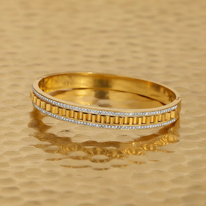 🍒Irregular geometric wave stainless steel bracelet with rhinestones exquisite gold colour cuff bangle smart casual Jewellery accessories Gifts Glitz Up Your Hand With A Band