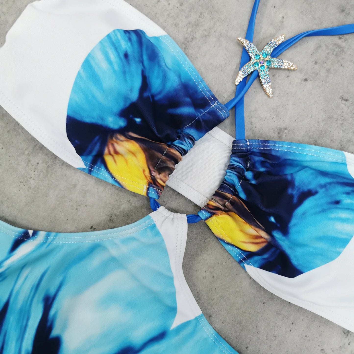 🍒Eenstuk-swemdrag-strandklere met koraal- en skulpafdruk bikini- en sarongstel strandklere vir vroue Sea Sure Set