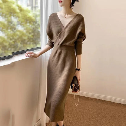 🍒V-nek gebreide rok kruis-oor elastiese middel vlermuismou uitrusting skraal pasvorm elegante herfs winter mode slim gemaklike drag vroue Spring In Breiwerk