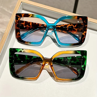 🍒Grootraam-sonbrille dames unisex modebrille vierkant veelsydig kontrasterende kleur eenvoudig UV400-beskerming brille nuwerwetse brille vir vroue Lyk Cool Vierkant