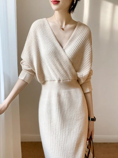 🍒V-nek gebreide rok kruis-oor elastiese middel vlermuismou uitrusting skraal pasvorm elegante herfs winter mode slim gemaklike drag vroue Spring In Breiwerk